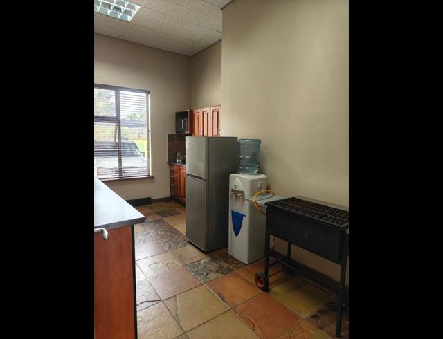OFFICE PROPERTY TO RENT IN ELDORAIGNE
